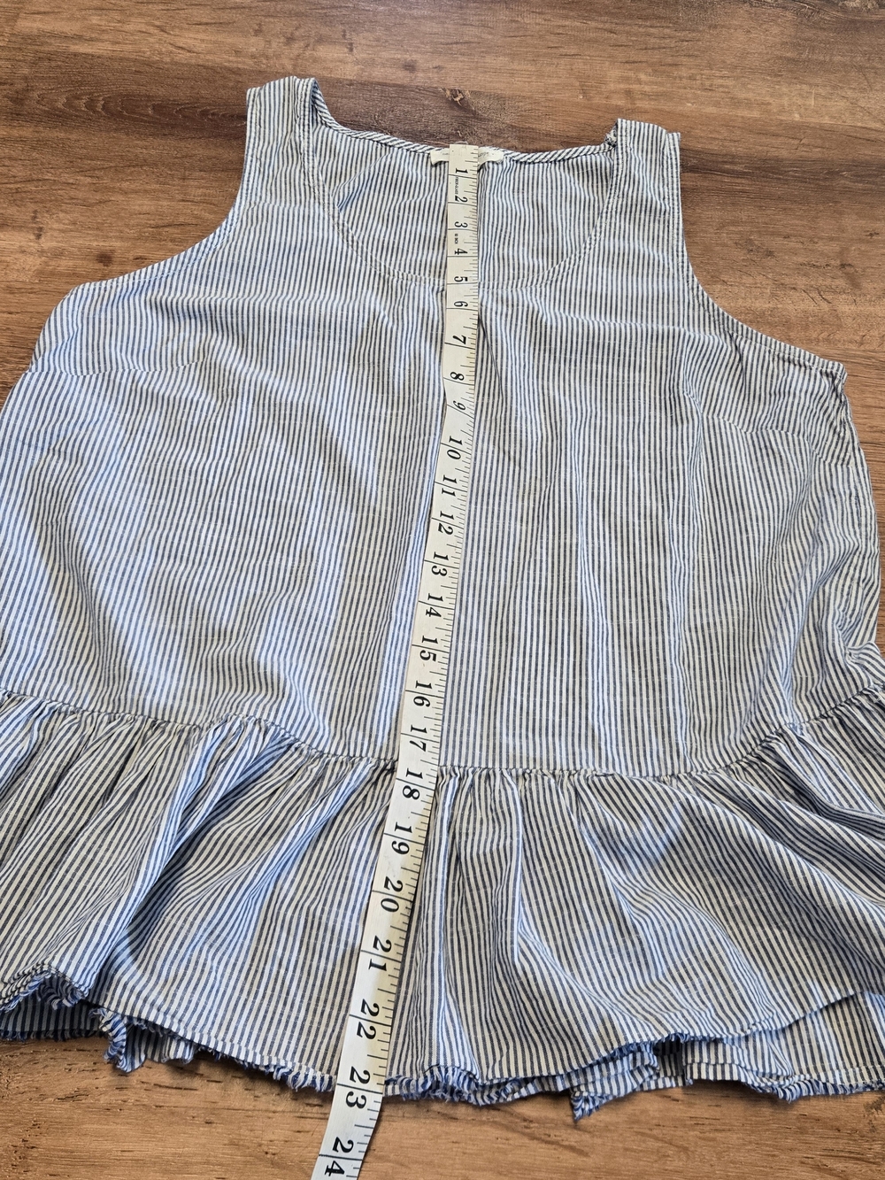 beachlunchlounge Blue and White Striped Ruffle Hem Tank Top Large - Picture 6 of 6